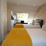Fern Howe בית הארחה