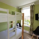 Fern Howe בית הארחה 4*