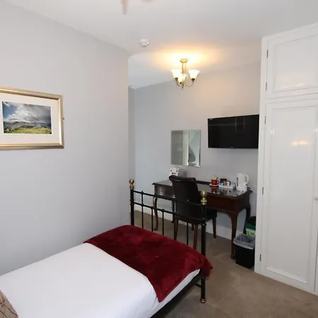 Fern Howe בית הארחה ברייתווייט