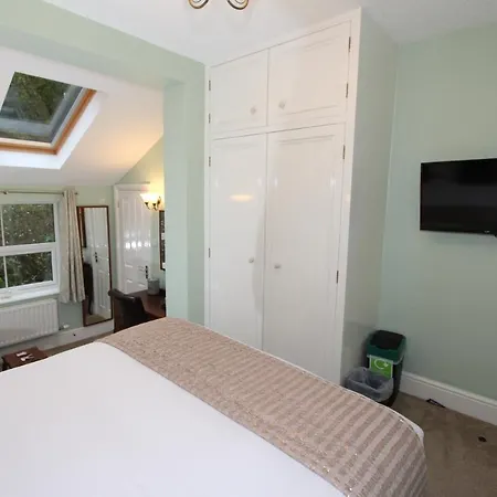 Fern Howe Penzion 4*